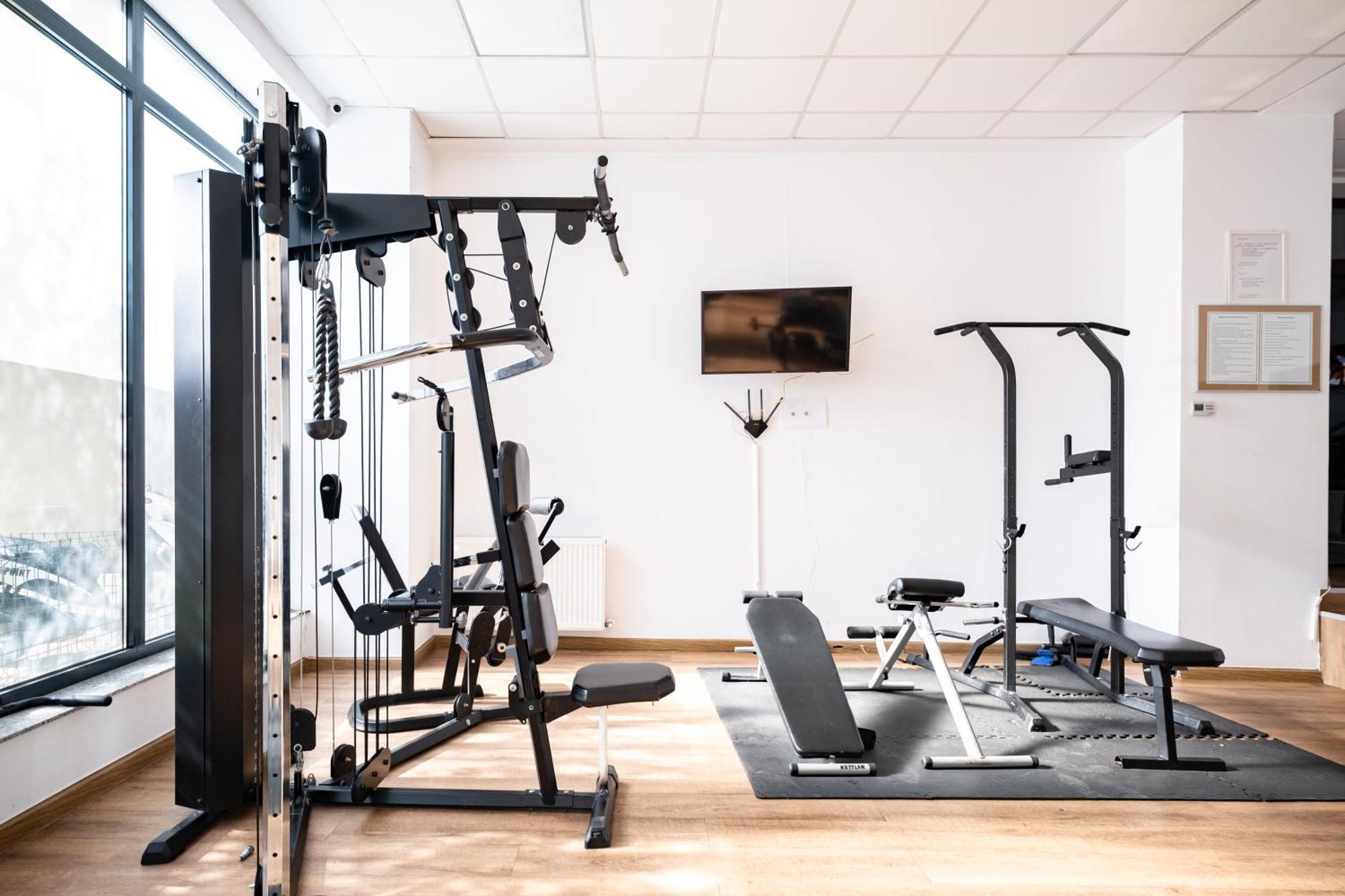 The Golden Studio - With Free Gym Букурещ Екстериор снимка